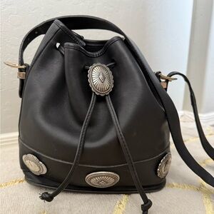 Vintage Brighton Bucket Black Crossbody Southwest Genuine Leather Silver